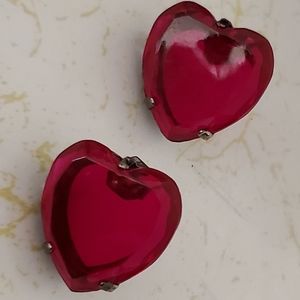 Vintage 1980s gunmetal red stone heart earrings